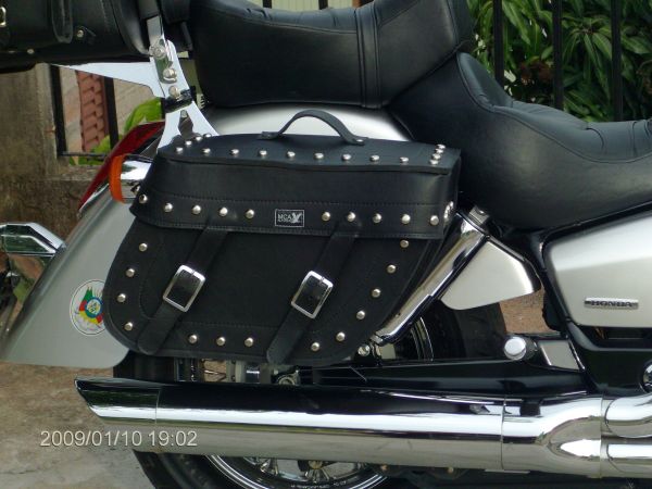 MCA 003 COURO